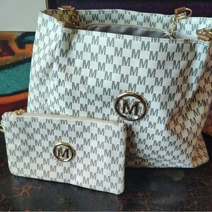Stylish White and Black Monogrammed Tote Bag Set